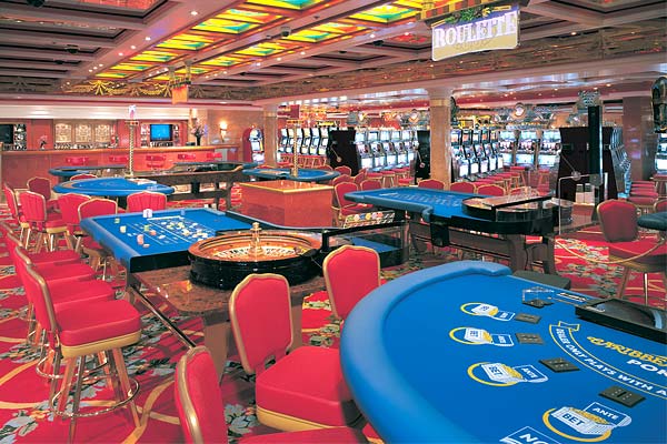 Norwegian Sun Gallery Image